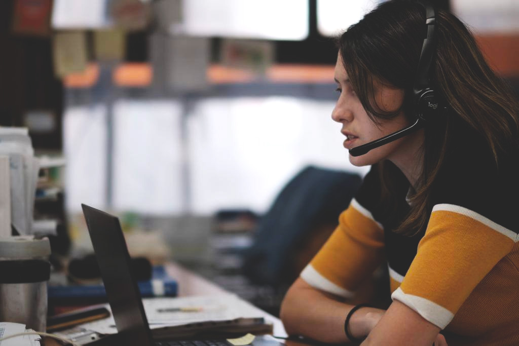 Online TESOL Teacher Taking Zoom Classes